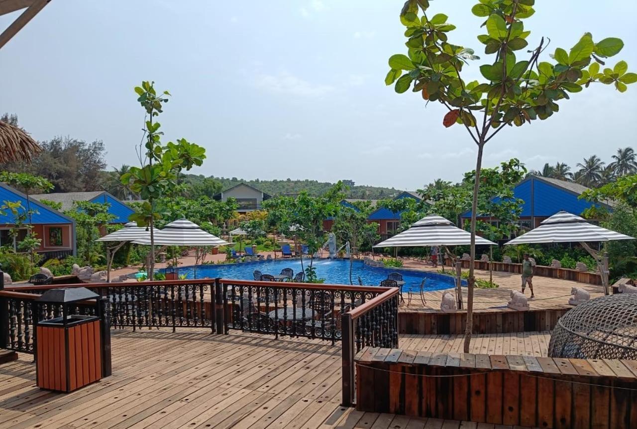 Mayfair On Sea, Morjim Beach, Goa Exterior photo